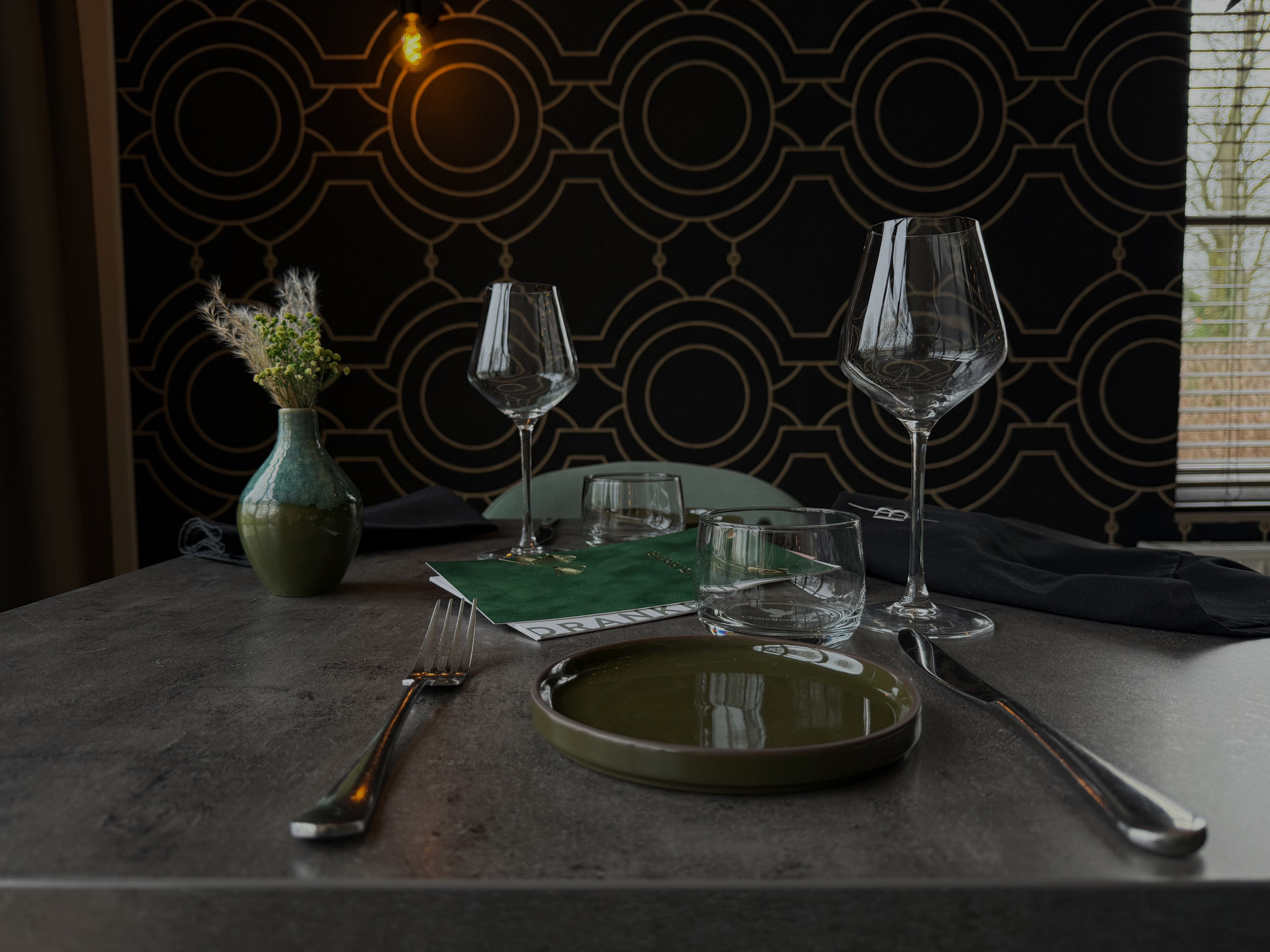 home_67aa1453a59c9_phpU2NTg6